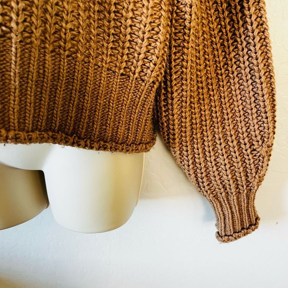 H&M chunky beige mock neck cropped pullover ribbed sweater M fall - Picture 4 of 10